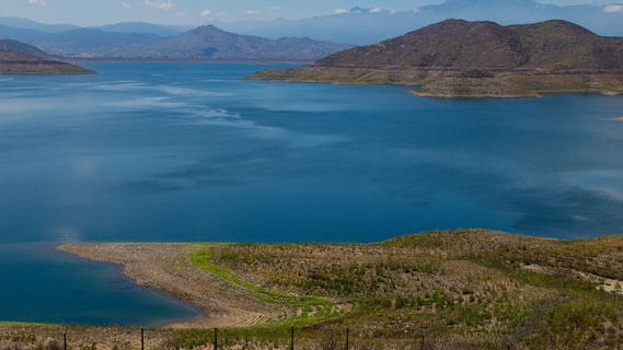 Diamond Valley Lake dedicated